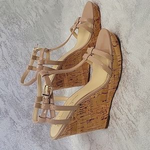 Jessica Simpson wedged heel